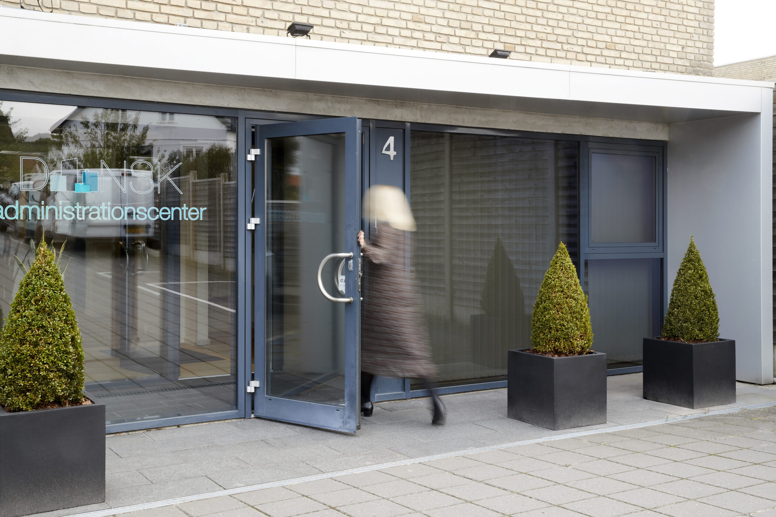 Kontakt JPS Ejendomme Kontakt JPS Ejendomme